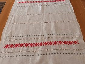 Vanha pellava pöytäliina 120 x 47, Matot ja tekstiilit, Sisustus ja huonekalut, Pori, Tori.fi Vanha pellava pöytäliina 120 x 47, Matot ja tekstiilit, Sisustus ja huonekalut, Pori, Tori.fi