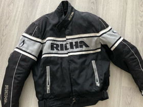 Richa ajotakki, koko M, Ajoasut, kengät ja kypärät, Mototarvikkeet ja varaosat, Tampere, Tori.fi Richa ajotakki, koko M, Ajoasut, kengät ja kypärät, Mototarvikkeet ja varaosat, Tampere, Tori.fi