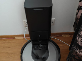 I Robot Roomba i7+ Tyhjennystelakalla, Pölynimurit ja siivousvälineet, Kodinkoneet, Espoo, Tori.fi I Robot Roomba i7+ Tyhjennystelakalla, Pölynimurit ja siivousvälineet, Kodinkoneet, Espoo, Tori.fi