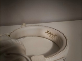 M: Marshalin valko-/kultaiset kuulokkeet, Audio ja musiikkilaitteet, Viihde-elektroniikka, Alajärvi, Tori.fi M: Marshalin valko-/kultaiset kuulokkeet, Audio ja musiikkilaitteet, Viihde-elektroniikka, Alajärvi, Tori.fi