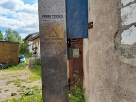 Fin Toolsin yksipilari autonosti, Lisvarusteet ja autotarvikkeet, Auton varaosat ja tarvikkeet, Kotka, Tori.fi