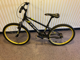 Carraro 22, 3-vaihteinen lasten maastopyörä, Maastopyörät, Polkupyörät ja pyöräily, Turku, Tori.fi Carraro 22, 3-vaihteinen lasten maastopyörä, Maastopyörät, Polkupyörät ja pyöräily, Turku, Tori.fi