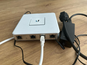 UniFi security Gateway/USG, Verkkotuotteet, Tietokoneet ja lisälaitteet, Espoo, Tori.fi UniFi security Gateway/USG, Verkkotuotteet, Tietokoneet ja lisälaitteet, Espoo, Tori.fi