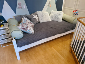 90 cm sänky, Tuolit, sängyt ja kalusteet, Lastentarvikkeet ja lelut, Rantasalmi, Tori.fi 90 cm sänky, Tuolit, sängyt ja kalusteet, Lastentarvikkeet ja lelut, Rantasalmi, Tori.fi