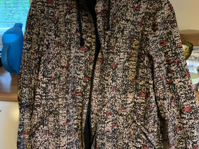 R-collection takki, Vaatteet ja kengät, Oulu, Tori.fi R-collection takki, Vaatteet ja kengät, Oulu, Tori.fi