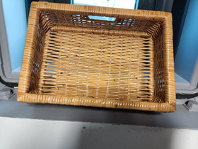 Vintage kori, Säilytysastiat ja rasiat, Keittiötarvikkeet ja astiat, Helsinki, Tori.fi Vintage kori, Säilytysastiat ja rasiat, Keittiötarvikkeet ja astiat, Helsinki, Tori.fi
