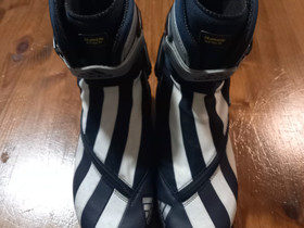 Monot SNS Pilot 42 2/3 Adidas Skate, Hiihto, Urheilu ja ulkoilu, Joensuu, Tori.fi Monot SNS Pilot 42 2/3 Adidas Skate, Hiihto, Urheilu ja ulkoilu, Joensuu, Tori.fi