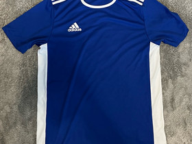 Adidas treenipaita, Jalkapallo, Urheilu ja ulkoilu, Helsinki, Tori.fi Adidas treenipaita, Jalkapallo, Urheilu ja ulkoilu, Helsinki, Tori.fi