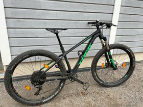 Trek Roscoe 9, Vm 2018, M/17,5, Maastopyörät, Polkupyörät ja pyöräily, Järvenpää, Tori.fi Trek Roscoe 9, Vm 2018, M/17,5, Maastopyörät, Polkupyörät ja pyöräily, Järvenpää, Tori.fi