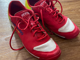 Karhu Vertigo 7,5, Pallopelit, Urheilu ja ulkoilu, Kurikka, Tori.fi Karhu Vertigo 7,5, Pallopelit, Urheilu ja ulkoilu, Kurikka, Tori.fi