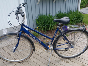 Helkama kaunotar naistenpyörä, Hybridipyörät, Polkupyörät ja pyöräily, Lapua, Tori.fi Helkama kaunotar naistenpyörä, Hybridipyörät, Polkupyörät ja pyöräily, Lapua, Tori.fi