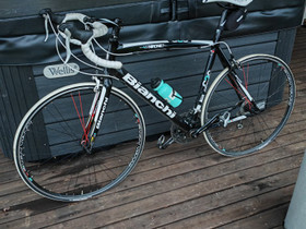 Bianchi Via Nirone 7 - AJETTU VAIN 400 KM, Kilpapyörät, Polkupyörät ja pyöräily, Ylöjärvi, Tori.fi Bianchi Via Nirone 7 - AJETTU VAIN 400 KM, Kilpapyörät, Polkupyörät ja pyöräily, Ylöjärvi, Tori.fi