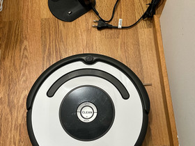Roomba robotti-imuri, Pölynimurit ja siivousvälineet, Kodinkoneet, Espoo, Tori.fi Roomba robotti-imuri, Pölynimurit ja siivousvälineet, Kodinkoneet, Espoo, Tori.fi