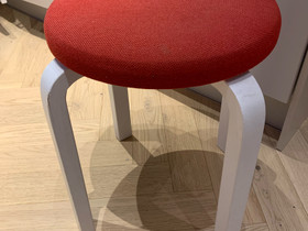 Artek E60 jakkara, Pöydät ja tuolit, Sisustus ja huonekalut, Vaasa, Tori.fi Artek E60 jakkara, Pöydät ja tuolit, Sisustus ja huonekalut, Vaasa, Tori.fi