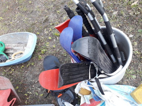 Minisuksia ja laskettelulauta, Laskettelu ja lautailu, Urheilu ja ulkoilu, Lahti, Tori.fi Minisuksia ja laskettelulauta, Laskettelu ja lautailu, Urheilu ja ulkoilu, Lahti, Tori.fi