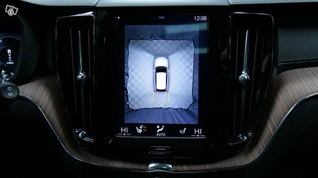 Volvo XC60 7