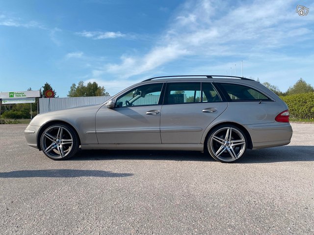 Mercedes-Benz E-sarja, kuva 1