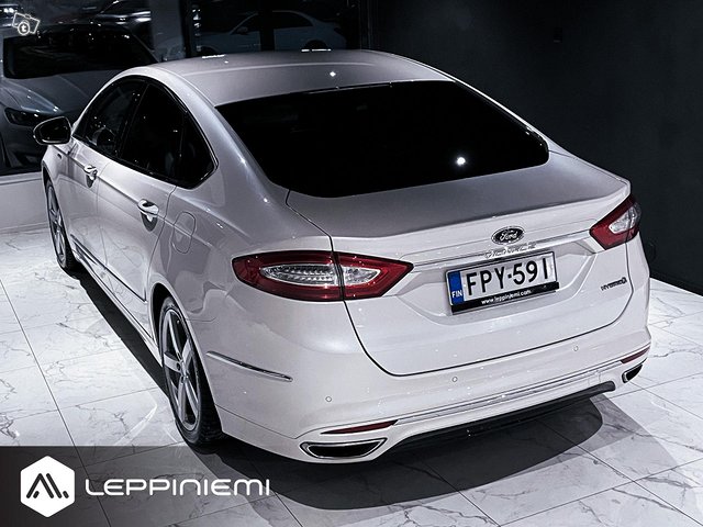 Ford Mondeo 13