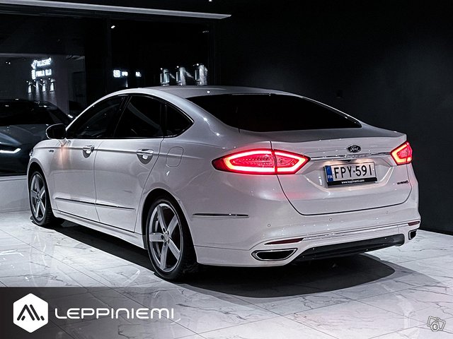 Ford Mondeo 14