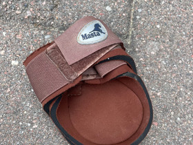 Masta takajalan suojat pony, Satulat ja varusteet, Hevoset ja hevosurheilu, Kirkkonummi, Tori.fi Masta takajalan suojat pony, Satulat ja varusteet, Hevoset ja hevosurheilu, Kirkkonummi, Tori.fi