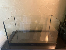 Terraario 30x60x30, Muut eläintarvikkeet, Lemmikkieläimet, Oulu, Tori.fi Terraario 30x60x30, Muut eläintarvikkeet, Lemmikkieläimet, Oulu, Tori.fi