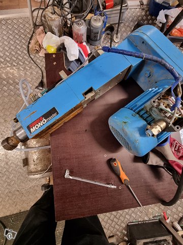 Suhner mono master 2