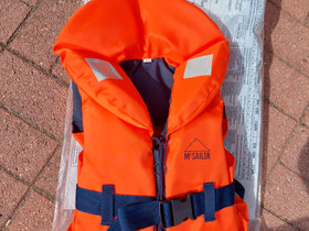 Lasten pelastusliivit 10-20 kg, Veneen varusteet ja varaosat, Venetarvikkeet ja veneily, Jyväskylä, Tori.fi Lasten pelastusliivit 10-20 kg, Veneen varusteet ja varaosat, Venetarvikkeet ja veneily, Jyväskylä, Tori.fi