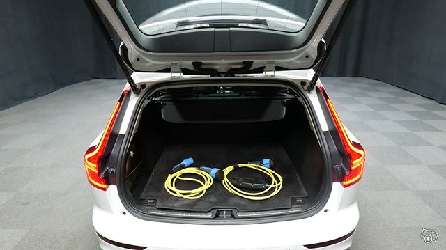 Volvo V60 14