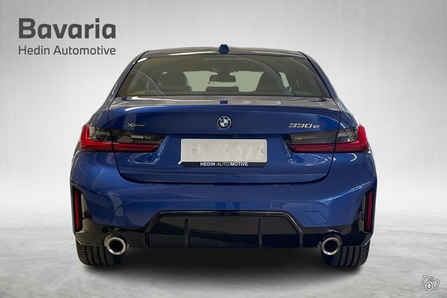 BMW 330 3