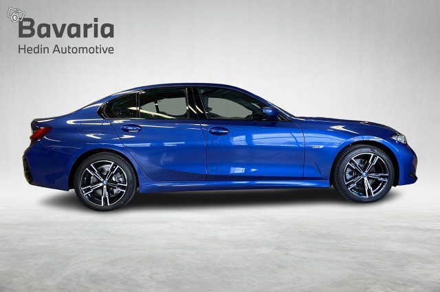 BMW 330 6