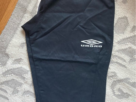 Umbro hiekkahousut koko M, Jalkapallo, Urheilu ja ulkoilu, Mynämäki, Tori.fi Umbro hiekkahousut koko M, Jalkapallo, Urheilu ja ulkoilu, Mynämäki, Tori.fi