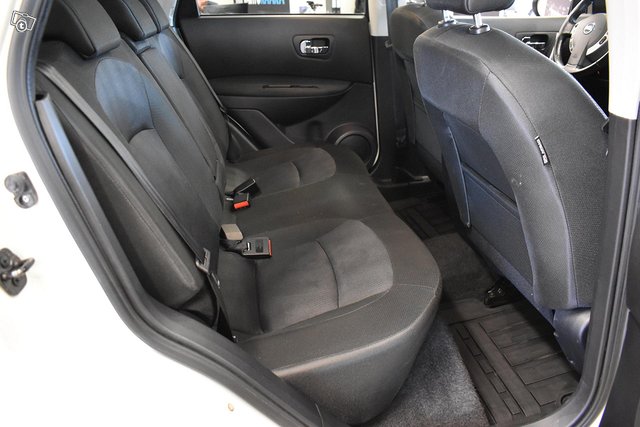 Nissan Qashqai 13