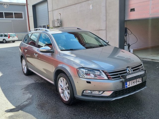 Volkswagen Passat, kuva 1