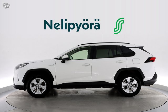 Toyota RAV4 8