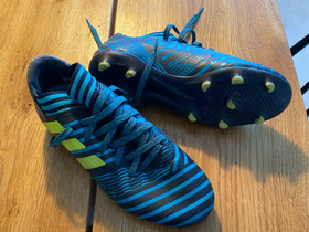 Adidas Nemeziz nappikset 35, Jalkapallo, Urheilu ja ulkoilu, Turku, Tori.fi Adidas Nemeziz nappikset 35, Jalkapallo, Urheilu ja ulkoilu, Turku, Tori.fi