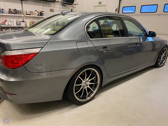 Bmw 530, kuva 1