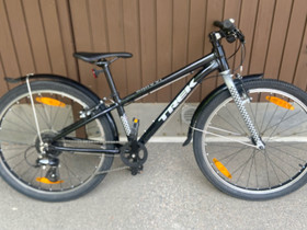 Trek Wahoo 24 musta, Hybridipyörät, Polkupyörät ja pyöräily, Jyväskylä, Tori.fi Trek Wahoo 24 musta, Hybridipyörät, Polkupyörät ja pyöräily, Jyväskylä, Tori.fi