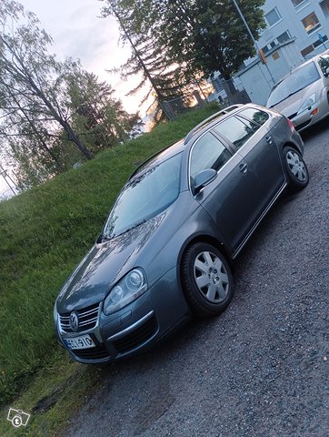Volkswagen Golf, kuva 1