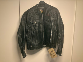 Harley-Davidson nahkarotsi, 3XL, käyttämätön, must, Ajoasut, kengät ja kypärät, Mototarvikkeet ja varaosat, Helsinki, Tori.fi Harley-Davidson nahkarotsi, 3XL, käyttämätön, must, Ajoasut, kengät ja kypärät, Mototarvikkeet ja varaosat, Helsinki, Tori.fi