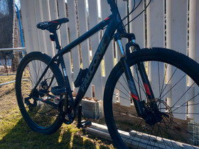 Miesten pyörä 21vaihdetta, Muut pyörät, Polkupyörät ja pyöräily, Lahti, Tori.fi Miesten pyörä 21vaihdetta, Muut pyörät, Polkupyörät ja pyöräily, Lahti, Tori.fi