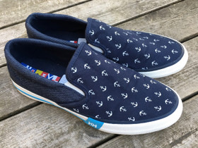 Helly Hansen Copenhagen slip-on, koko 39 1/3, Vaatteet ja kengät, Kaskinen, Tori.fi Helly Hansen Copenhagen slip-on, koko 39 1/3, Vaatteet ja kengät, Kaskinen, Tori.fi