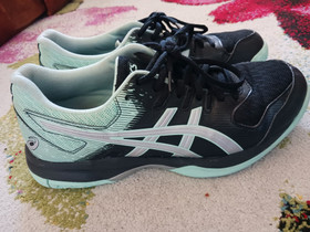 Asics Gel Rocket-sisäpelikengät, Juoksu ja lenkkeily, Urheilu ja ulkoilu, Lohja, Tori.fi Asics Gel Rocket-sisäpelikengät, Juoksu ja lenkkeily, Urheilu ja ulkoilu, Lohja, Tori.fi