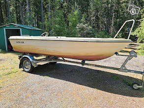 Särki 425+Yamaha 20+traileri, kuva 1