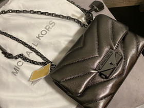 Michael Kors uusi mini laukku, Laukut ja hatut, Asusteet ja kellot, Helsinki, Tori.fi Michael Kors uusi mini laukku, Laukut ja hatut, Asusteet ja kellot, Helsinki, Tori.fi