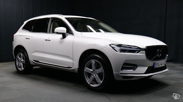 Volvo XC60 4