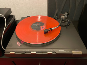 Technics SL-D3 suoravetoinen levysoitin, Audio ja musiikkilaitteet, Viihde-elektroniikka, Riihimäki, Tori.fi Technics SL-D3 suoravetoinen levysoitin, Audio ja musiikkilaitteet, Viihde-elektroniikka, Riihimäki, Tori.fi