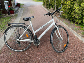 JUPITER 28tum., 21vaihdeinen. pyörä., Maastopyörät, Polkupyörät ja pyöräily, Turku, Tori.fi JUPITER 28tum., 21vaihdeinen. pyörä., Maastopyörät, Polkupyörät ja pyöräily, Turku, Tori.fi