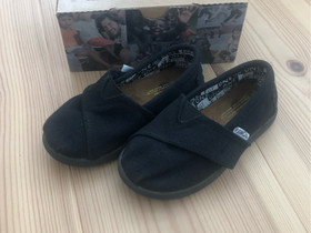 Kesäkengät / Toms / 13,8 cm, Lastenvaatteet ja kengät, Helsinki, Tori.fi Kesäkengät / Toms / 13,8 cm, Lastenvaatteet ja kengät, Helsinki, Tori.fi