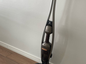 Electrolux Pure Q9 varsi-imuri, Pölynimurit ja siivousvälineet, Kodinkoneet, Turku, Tori.fi Electrolux Pure Q9 varsi-imuri, Pölynimurit ja siivousvälineet, Kodinkoneet, Turku, Tori.fi