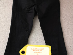 Jsfn denim mustat farkkucaprit L, Vaatteet ja kengät, Salo, Tori.fi Jsfn denim mustat farkkucaprit L, Vaatteet ja kengät, Salo, Tori.fi